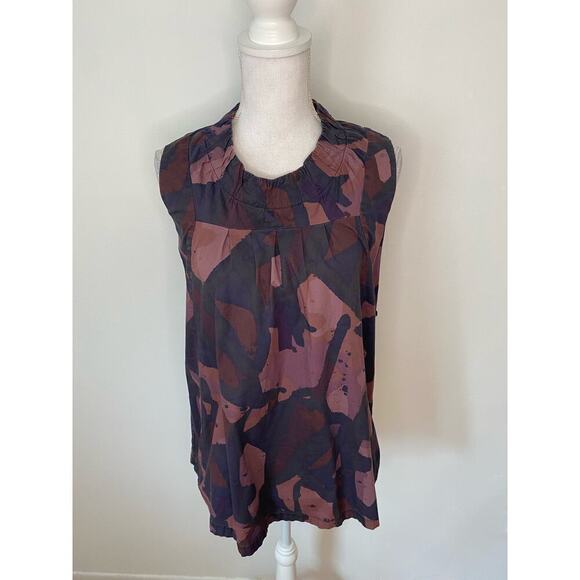 Simply Vera Vera Wang Tops - SOLD Simply Vera Vera Wang Purple Sleeveless Blouse